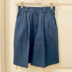 Blue skort with pockets size 4